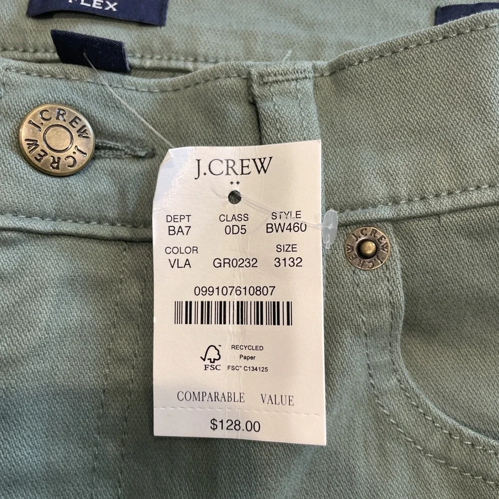 NWT J. Crew Men's Sage Green Straight Garment Dyed Preppy Flex‎ Jeans Size 31/32